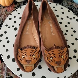 Jeffrey Campbell Bengal Tiger Flats, Like-New
